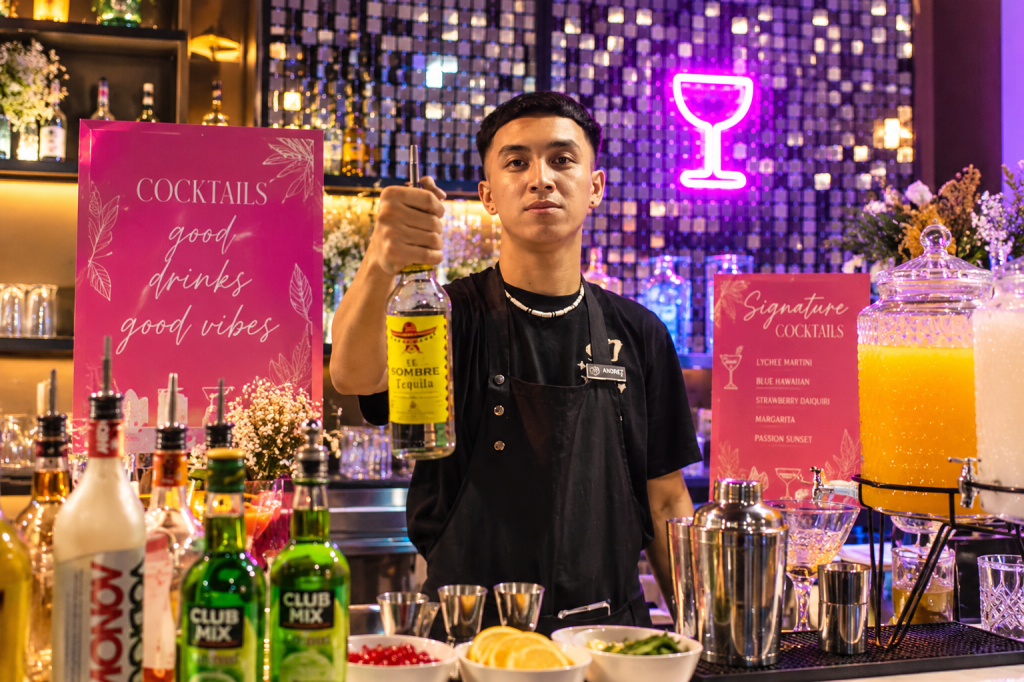 3-Hour Cocktail Bar Experience for Only ₱15,000 | Metro Manila Cocktail Mobile&nbsp;Bar
